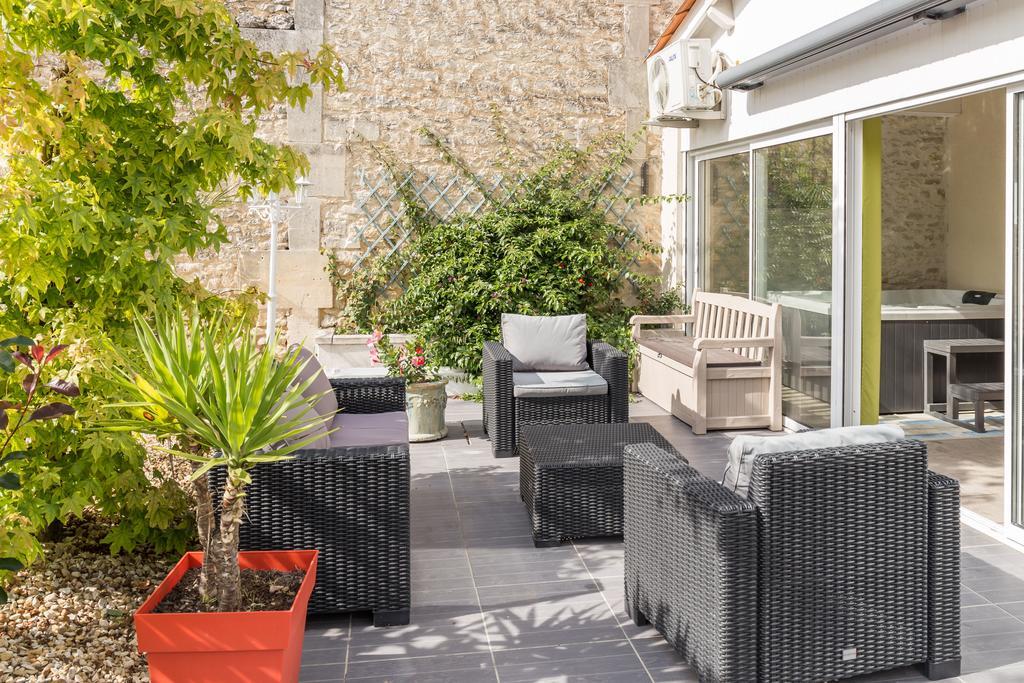 Logis Hotel L'Oliveraie Cognac Exterior foto